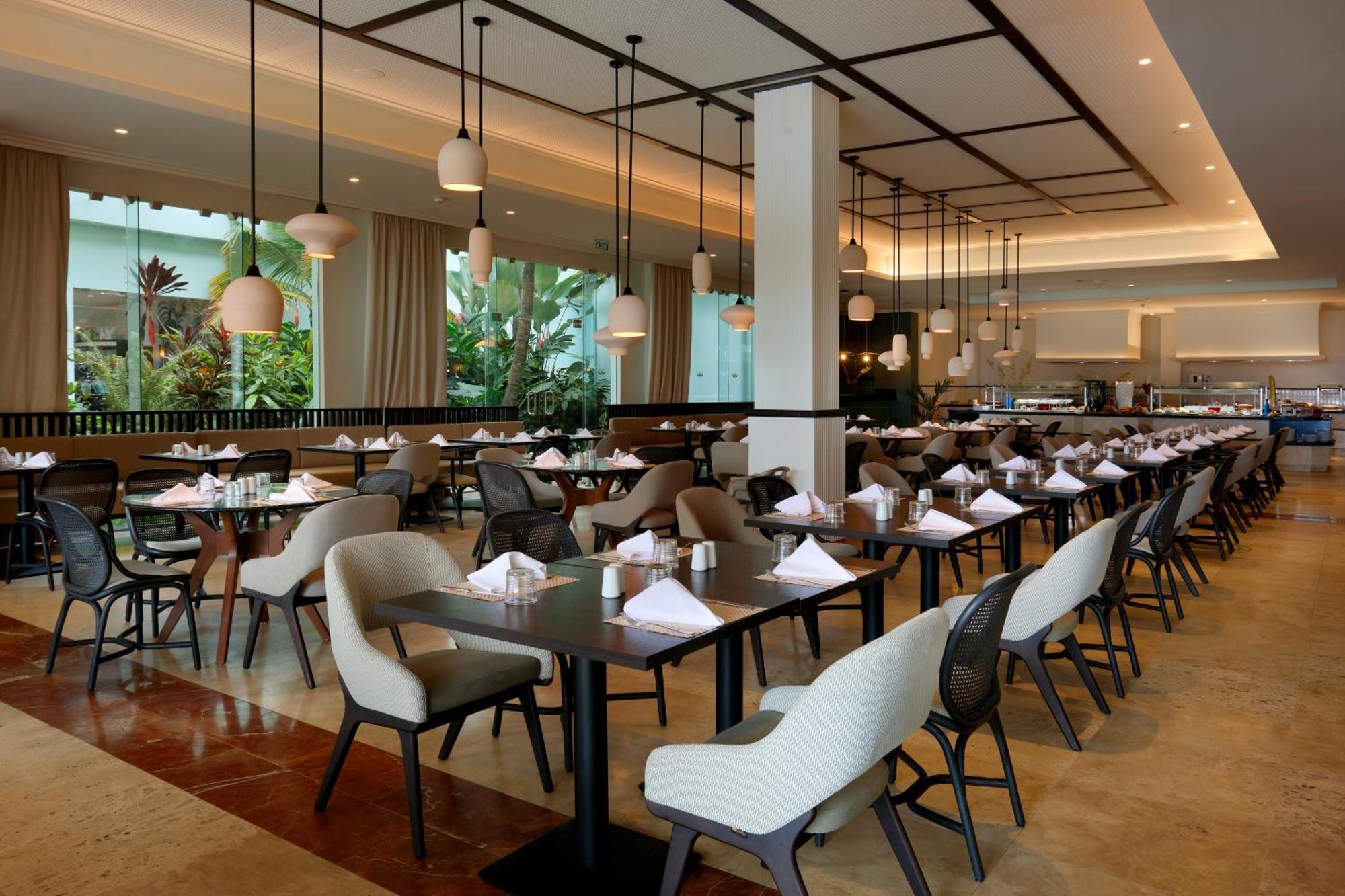 The Signature Level At Grand Palladium Lady Hamilton Resort & Spa Lucea Εξωτερικό φωτογραφία