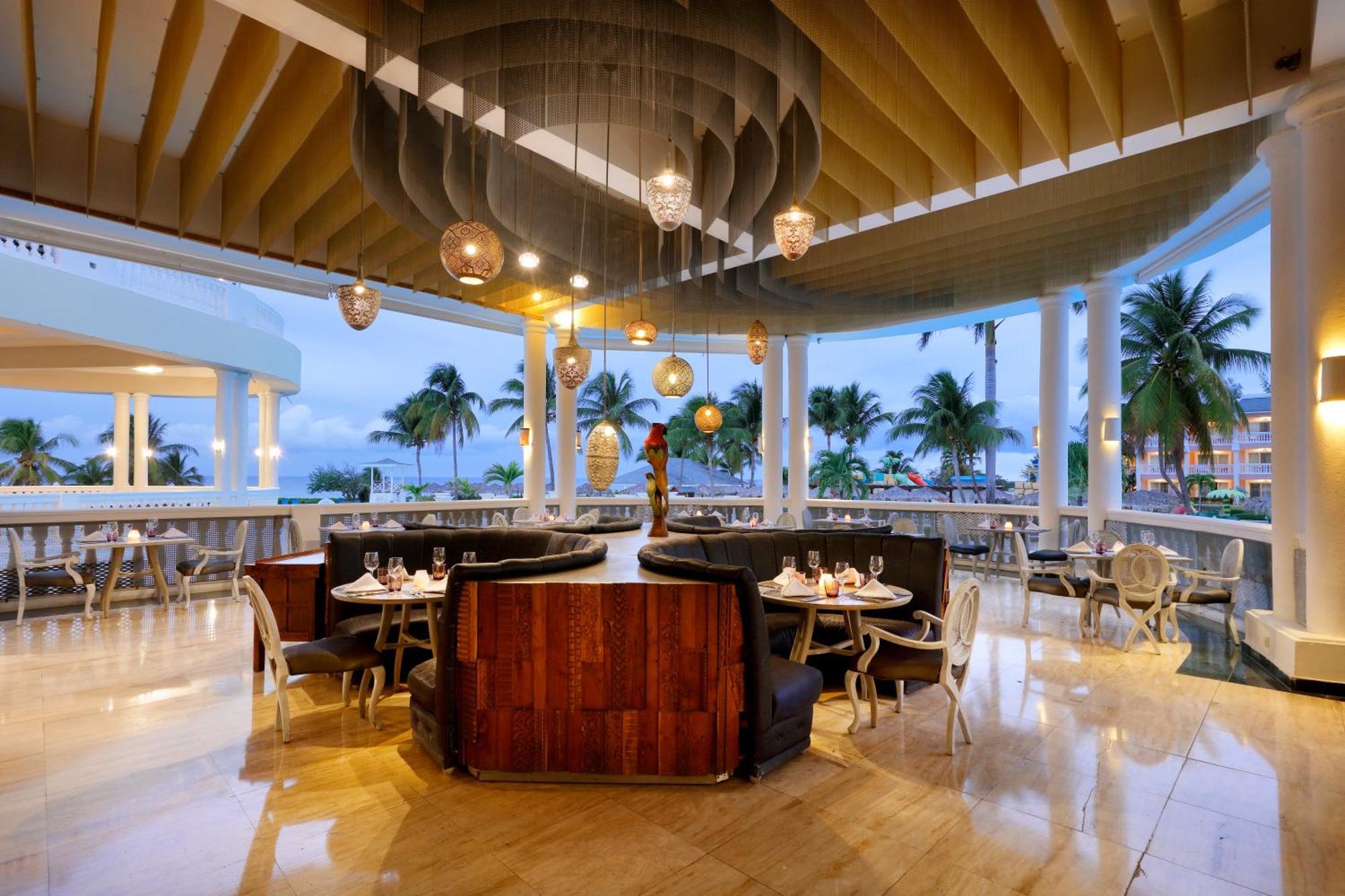 The Signature Level At Grand Palladium Lady Hamilton Resort & Spa Lucea Εξωτερικό φωτογραφία