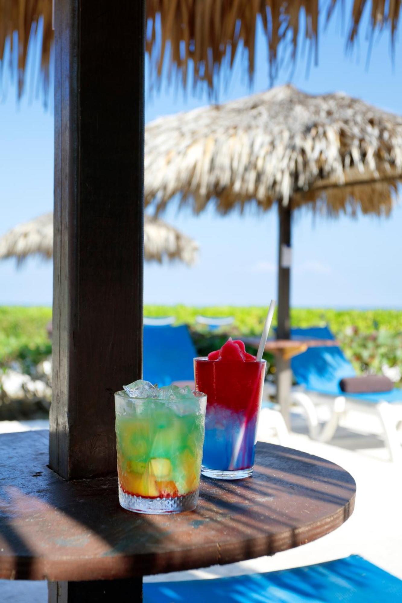 The Signature Level At Grand Palladium Lady Hamilton Resort & Spa Lucea Εξωτερικό φωτογραφία