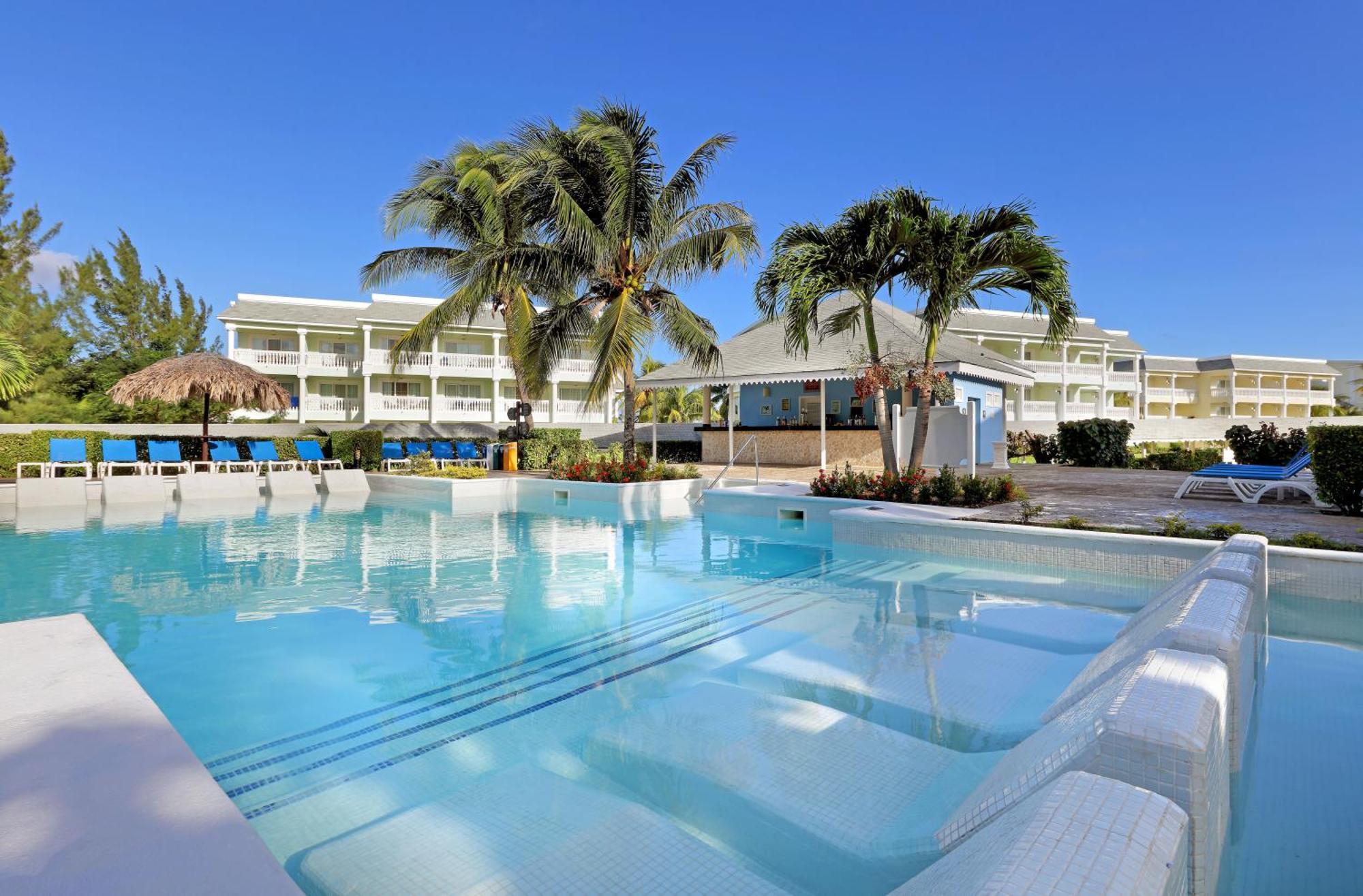 The Signature Level At Grand Palladium Lady Hamilton Resort & Spa Lucea Εξωτερικό φωτογραφία